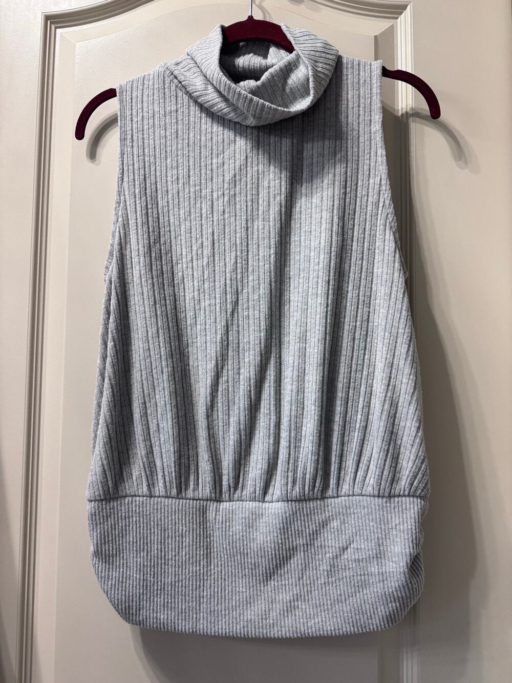 Democracy gray sleeveless turtleneck